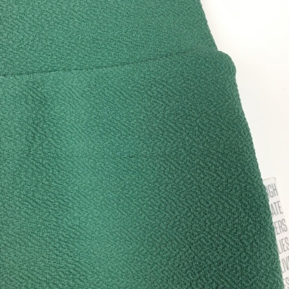 LULAROE Cassie Skirt Pencil Solid Green Textured Stretchy Fitted Size XS NWT - Picture 7 of 8